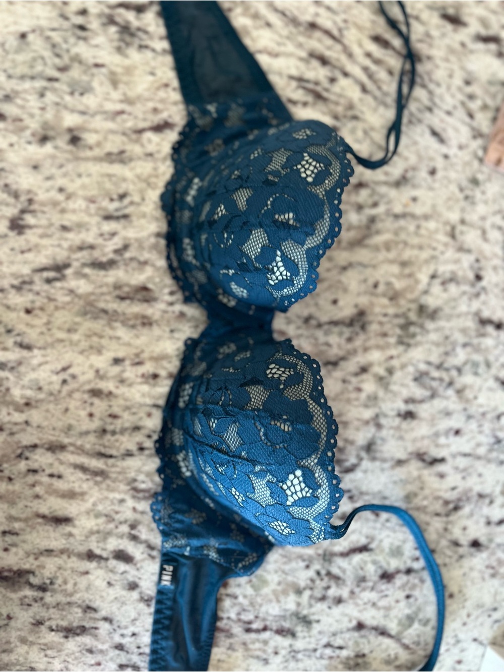 VICTORIA’S SECRET PINK Lace Underwire Bra in Teal
